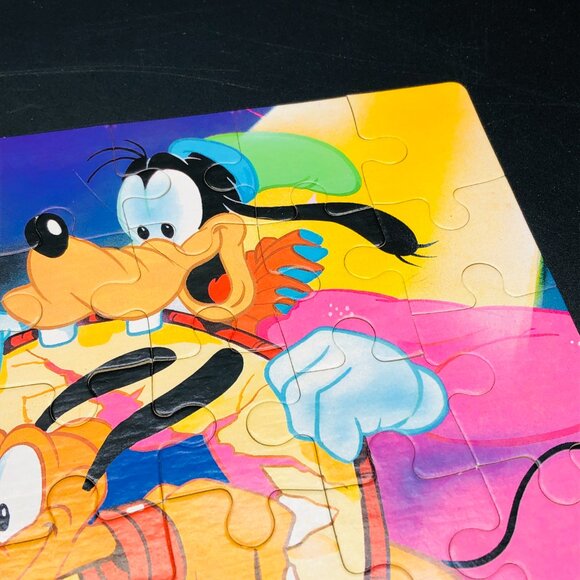 Vintage 1989 Mickey Mouse & Goofy Circus Show Jigsaw Puzzle - 48 Pcs COMPLETE - Picture 4 of 10